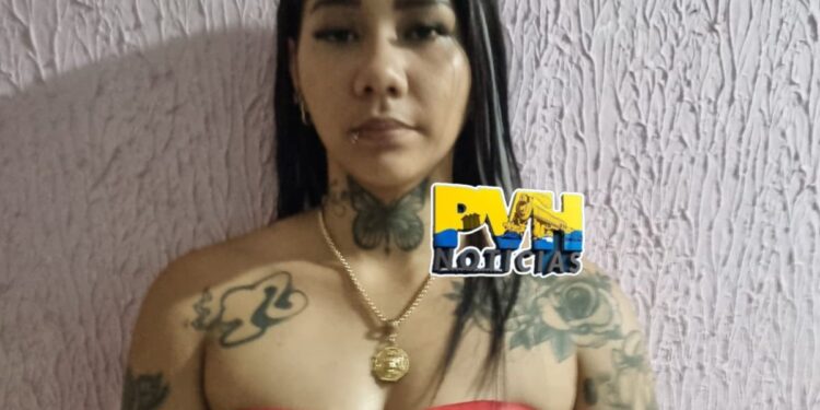 “NATI DO CV”: Líder de facção suspeita de ordenar ataques é presa no Orgulho do Madeira