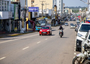Ônibus deixarão de ter faixa de circulação exclusiva na avenida Sete de Setembro