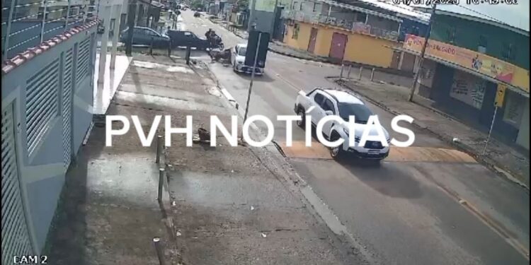 URGENTE: Acidente entre cinco veículos deixa duas vítimas na zona leste – Veja Vídeo