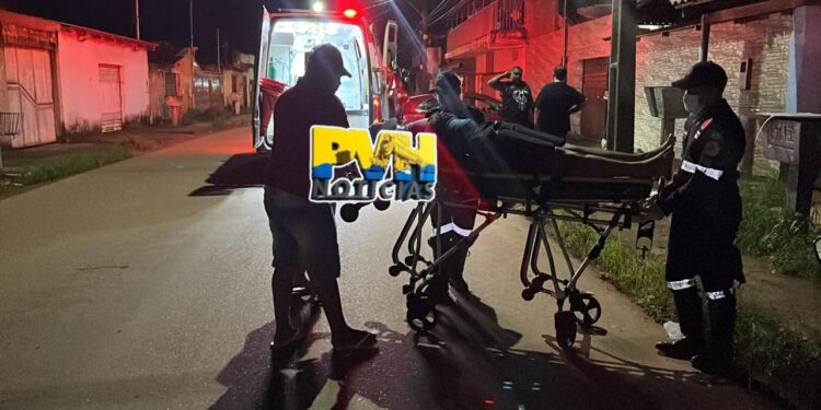 FOI FECHADO: Motorista entra em garagem e causa grave acidente com motociclista na zona sul da capital