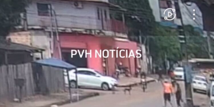 VÍDEO: Câmera registra dupla baleando Ex-policial na zona sul