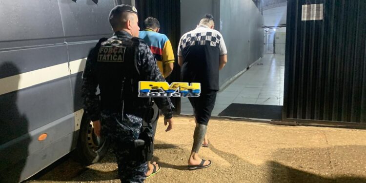 BOPE prende traficantes com drogas e quase R$10 mil reais na zona sul de Porto Velho