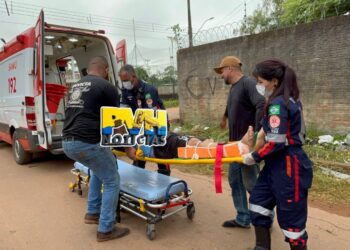 URGENTE: Motociclista sofre fratura em acidente com Saveiro na zona leste  – Veja Vídeo