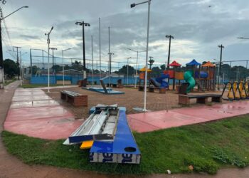 Vereador Edimilson Dourado solicita limpeza e revitalização do Ecoparque Pirarucu