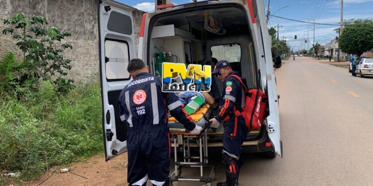 FRATURA: Motociclista quebra o pé em acidente no Agenor de Carvalho