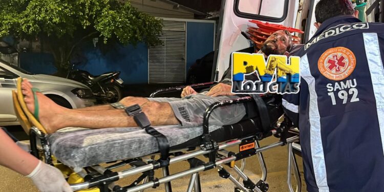 ENSANGUENTADO: Homem esfaqueado pela esposa, pede socorro na Central de Flagrantes