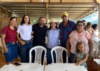 Laerte Gomes entrega implementos agrícolas e anuncia destinação de mais de R$ 1,5 milhão para associações de Nova Brasilândia D’Oeste