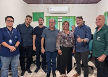 Presidente Alex Redano comemora encerramento de cursos em Guajará-Mirim