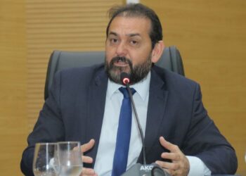 Laerte Gomes homenageia municípios que comemoram 33 anos de criação em Rondônia