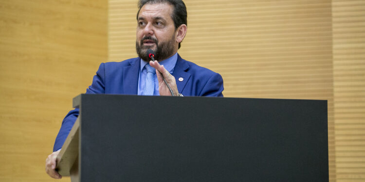 Laerte Gomes solicita providências do DER para obras de recuperação na RO-010