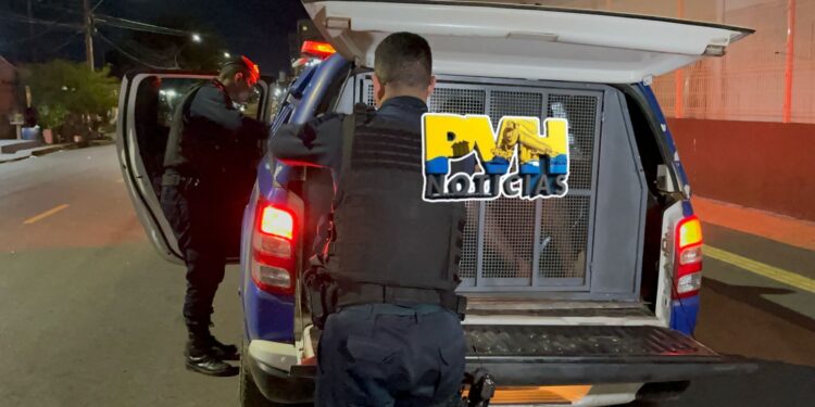 FICOU DOIDONA: Homem é preso depois de agredir esposa que cheirava “loló” no carnaval