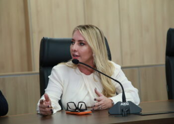 Ieda Chaves sugere concessão de descontos nas taxas e exames do Detran/RO