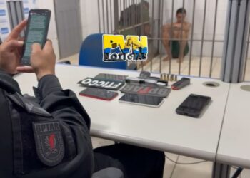 CR7: Líder do PCC é preso com pistola em condomínio no bairro Novo