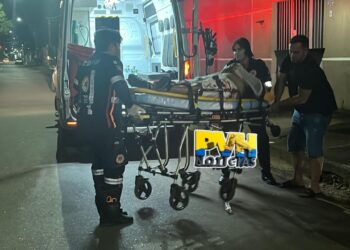 MEIO FIO: Motociclista sofre grave acidente na 7 de Setembro