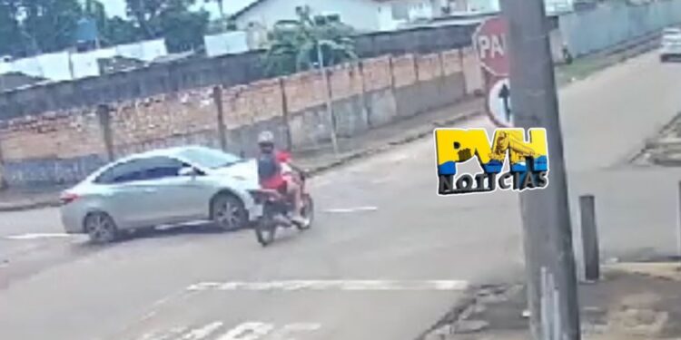 VÍDEO: Cabeleireiro é atropelado por carro depois de furar preferencial na 7 de Setembro