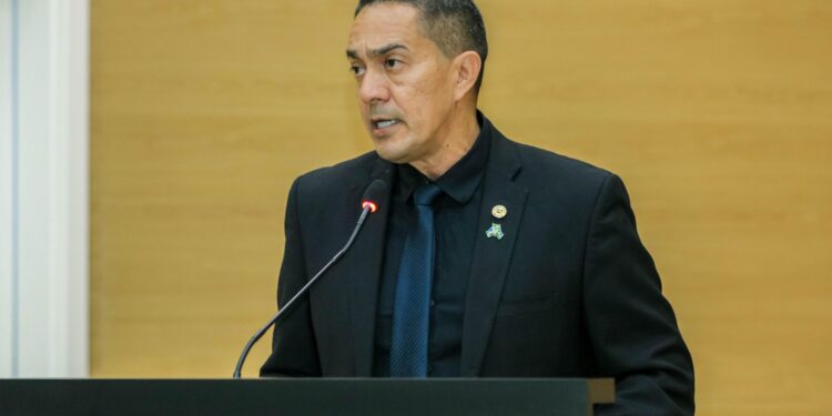 Deputado Eyder Brasil propõe linha exclusiva do programa ‘Meu Sonho’ para agentes de segurança pública