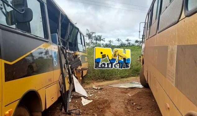 URGENTE: Acidente entre dois ônibus escolares deixa alunos da rede estadual feridos na BR-364