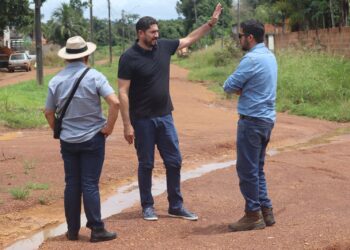 Secretários da Semagric e Semob visitam distritos da Ponta do Abunã ao lado do vereador Márcio Pacele