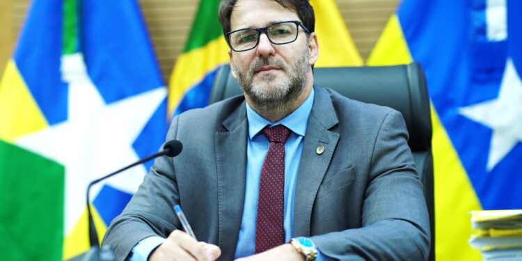 Presidente Alex Redano indica construção de Centro Olímpico completo em Porto Velho