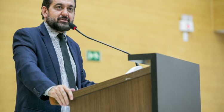 Laerte Gomes pede redução da carga tributária do Simples Nacional e do MEI