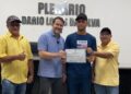 Presidente Alex Redano prestigia entrega de certificados em curso de drone em Alto Paraíso
