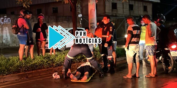 URGENTE: Batida entre motos deixa homem em estado grave na zona leste