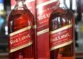SEM VERGONHA: Homem de 59 anos é preso furtando Whisky em supermercado