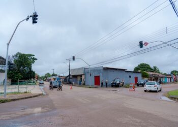 TRÂNSITO: Semáforo na Rio de Janeiro com Mané Garrincha começa a funcionar nesta quarta (26)