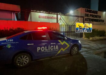 ATUALIZADA: Suspeito de fazer furto em residência é perseguido e espancado pela população na zona leste