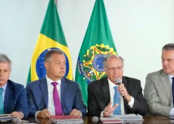 Governo zera tarifa de importação de 9 alimentos para reduzir preços