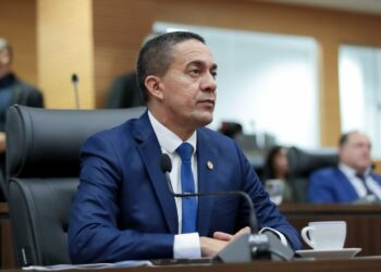 Eyder Brasil solicita ampliação do Programa Melhor em Casa para os 52 municípios de Rondônia