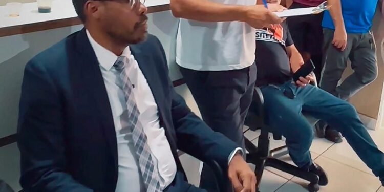 Vereador Dr. Santana participa de Assembleia do SITETUPERON em apoio aos trabalhadores do transporte coletivo