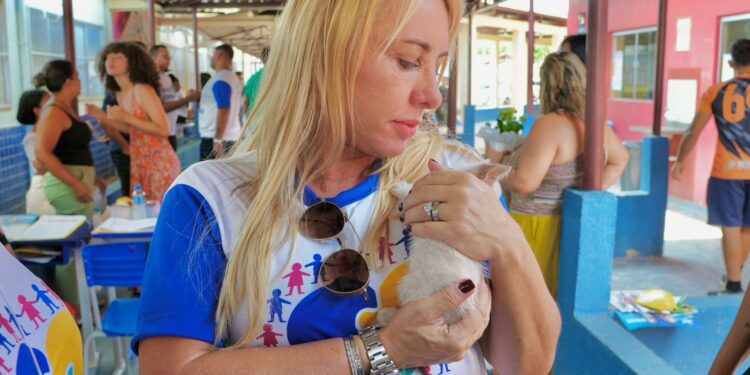 Ieda Chaves indica a criação da Patrulha Animal para atendimento especializado em Rondônia