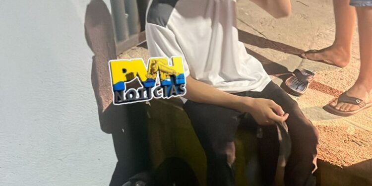 SE DERAM MAL: Casal de adolescentes é agredido durante furto de moto em Porto Velho