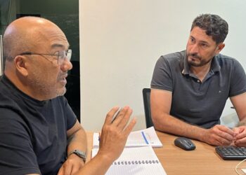 Vereador Márcio Pacele vai à EMDUR buscar esclarecimentos sobre furtos de lâmpadas na Estrada dos Periquitos