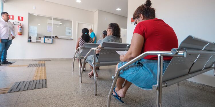 CORUJÃO DA SAÚDE: Unidade Manoel Amorim de Matos passa a atender com horário estendido