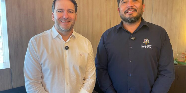 Presidente Alex Redano celebra credenciamento de clínicas para cirurgias ortopédicas e exames de imagem em Ariquemes