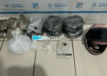 FAZENDO ENTREGA: PM apreende cerca de 10kg de drogas e prende suspeito na zona leste