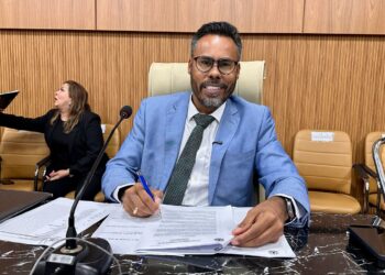 Dr. Santana apresenta anteprojeto que isenta IPTU de imóveis populares em Porto Velho