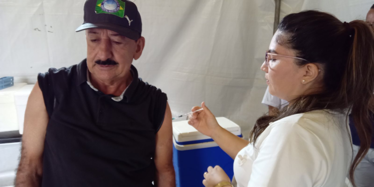 INFLUENZA: Semusa orienta população sobre vacinação contra a gripe em Porto Velho