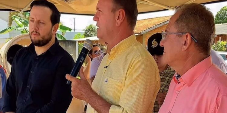 Deputado Luizinho Goebel participa de assinatura de Ordem de Serviço para obras e parabeniza a Prefeitura de Vilhena pela iniciativa