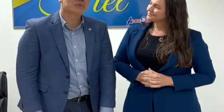 Parceria da vereadora Kissila Ponath e o deputado Alan Queiroz garante uma ambulância UTI para Espigão