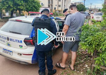 NO MARKETPLACE: Homem é preso tentando vender celular roubado para própria vítima