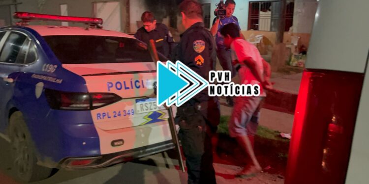 PRA ELE SE ORIENTAR: Tio é espancado pelo sobrinho por causa de espetinho na zona leste