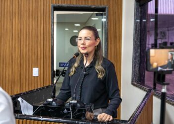 Prefeitura atende pedido da vereadora Sofia Andrade e realiza tapa-buraco na rua Joaquim da Rocha com Flora Rica