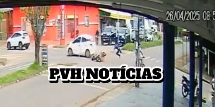 VÍDEO: Motociclista fura sinal vermelho e sofre grave acidente na Guaporé