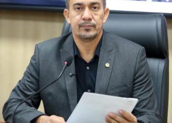 Eyder Brasil propõe medidas emergenciais para reconstrução da vida de ribeirinhos afetados pelas enchentes em Rondônia