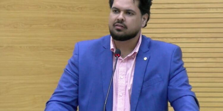 Deputado Jean Oliveira, líder do governo de Rondônia, perde o mandato por corrupção