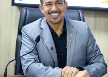 Eyder Brasil apresenta projeto de lei para garantir educação inclusiva nas escolas de Rondônia