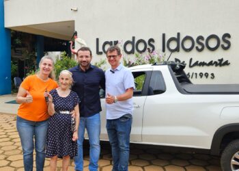 Deputado Ribeiro do Sinpol entrega veículo ao Lar dos Idosos em Vilhena